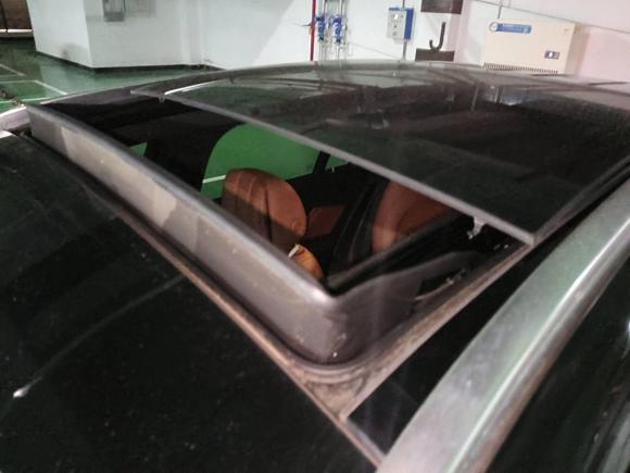 [南通·苏F] 二手奔驰奔驰GLC2020款 GLC 300 L 4MATIC 动感型