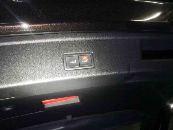 [佛山·粤A] 二手大众途锐2019款 3.0TSI 锐锋版 国V