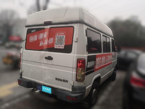 [常州·苏D] 二手依维柯依维柯得意2009款 2.5T-A35 7座