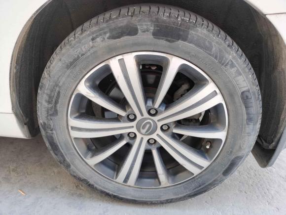 [温州·浙C] 二手广汽传祺传祺M82018款 320T 旗舰版