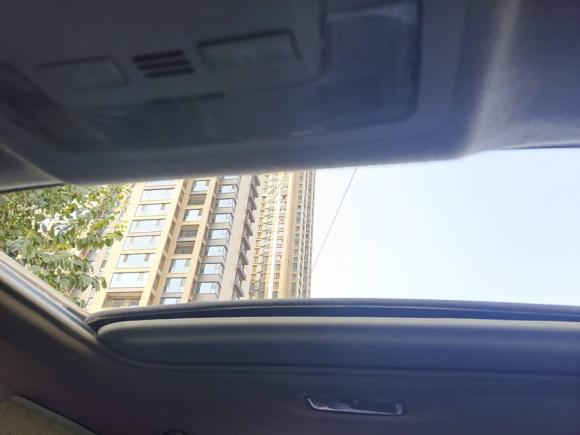 [西安·陕A] 二手丰田雷凌2017款 改款双擎 1.8H GS E-CVT精英天窗版 国V