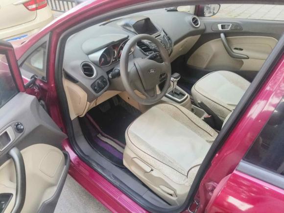 [苏州·苏U] 二手福特嘉年华2011款 两厢 1.5L 自动时尚型