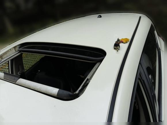 [无锡·苏B] 二手日产骐达TIIDA2016款 1.6L CVT酷动版