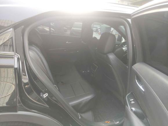 [深圳·粤E] 二手凯迪拉克凯迪拉克XT42020款 改款 28T 两驱技术型