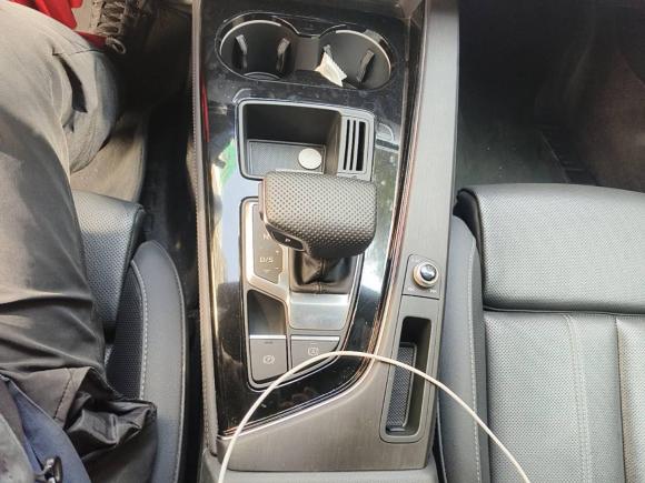 [杭州·浙F] 二手奥迪奥迪A4L2024款 40 TFSI 豪华动感型