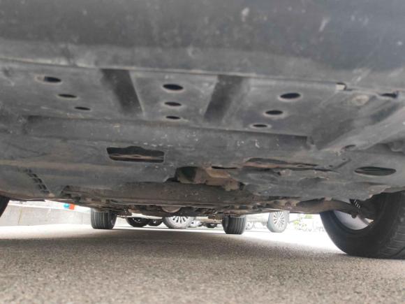 [宁波·浙B] 二手比亚迪速锐2015款 改款 1.5L 手动豪华型