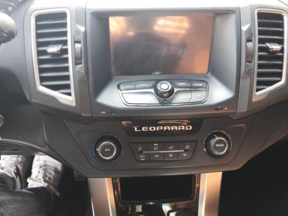 [合肥·皖A] 二手猎豹汽车猎豹Q62015款 2.4L 手动四驱卓越型