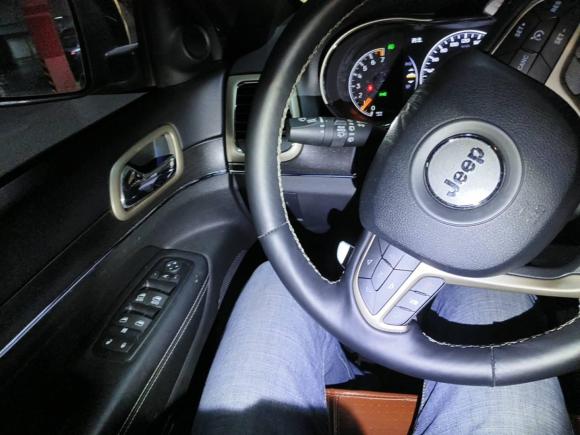 [上海·沪A] 二手Jeep大切诺基2016款 3.0L 舒享导航版