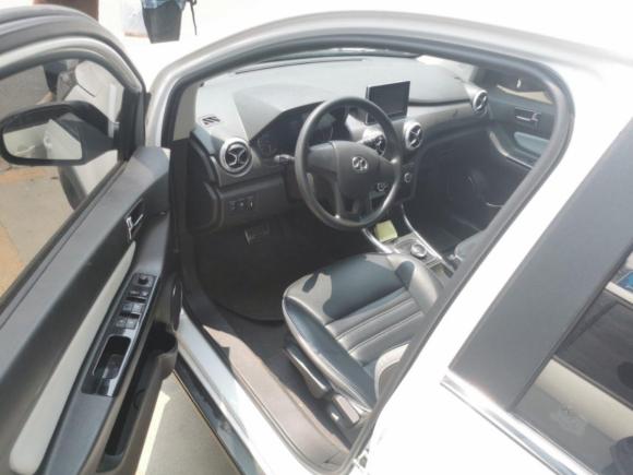 [上海·沪A] 二手北汽新能源北汽新能源EC52019款 新风版