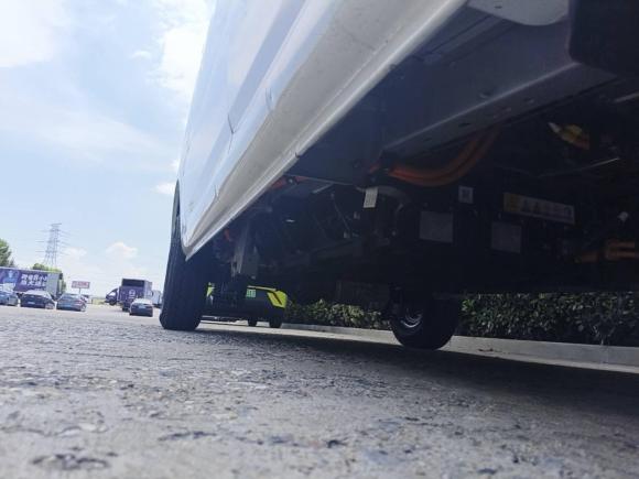 [南京·苏L] 二手万象汽车万象T012023款 纯电动 38.64kWh标准版