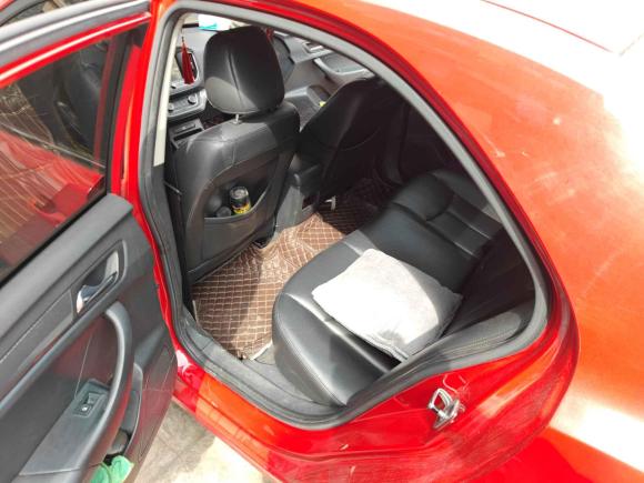 [合肥·皖A] 二手荣威荣威3602015款 1.5L 手动豪华版