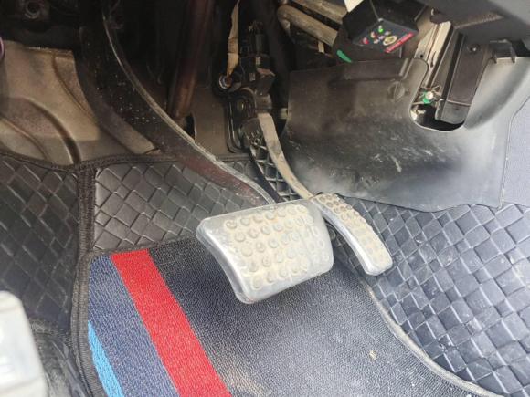 [西安·陕D] 二手道奇酷威2010款 2.7