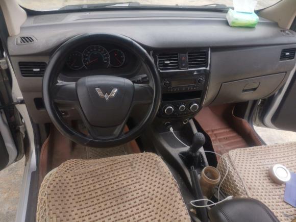 [上海·鲁H] 二手五菱汽车五菱荣光V2016款 1.5L标准型