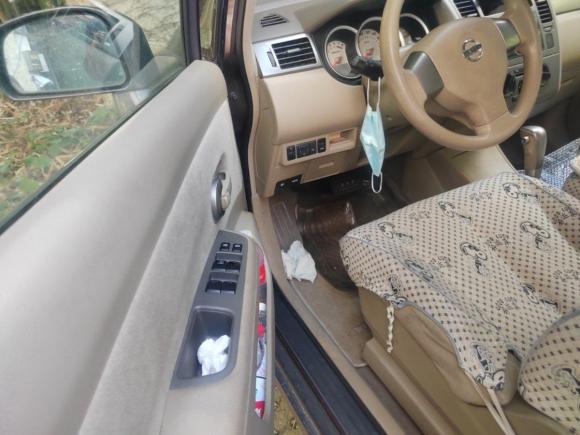 [苏州·苏E] 二手日产颐达2008款 1.6L 自动时尚型