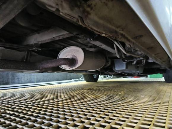 [西安·陕U] 二手比亚迪比亚迪M62013款 2.4L 自动尊贵型