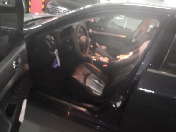 [佛山·粤U] 二手英菲尼迪英菲尼迪G系2013款 G25 Sedan 豪华运动版