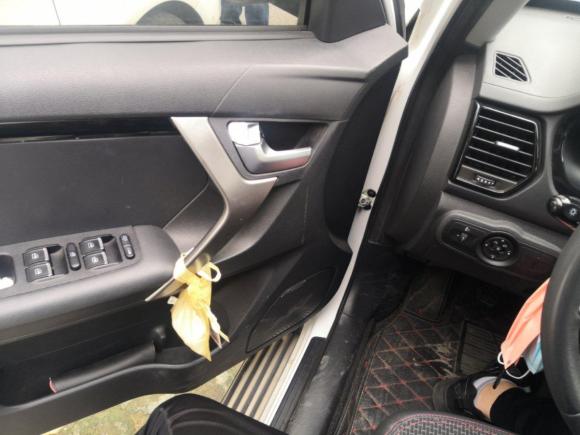 [上海·皖B] 二手奇瑞瑞虎32016款 1.6L 手动智尚版