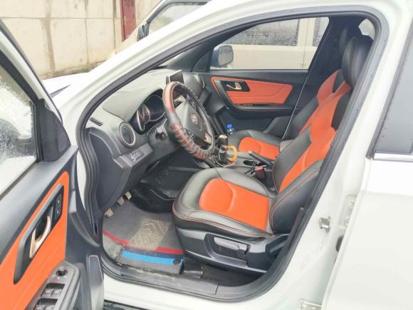 [义乌·贵G] 二手奔腾奔腾X402017款 1.6L 手动尊享型