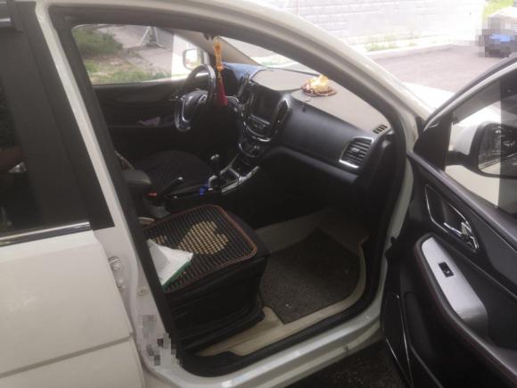 [芜湖·皖B] 二手宝骏宝骏5602016款 1.5T 手动豪华型