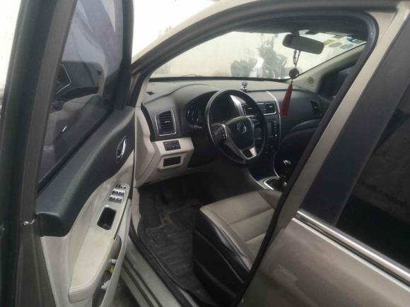 [佛山·粤E] 二手东风风行风行S5002016款 1.6L 手动豪华型