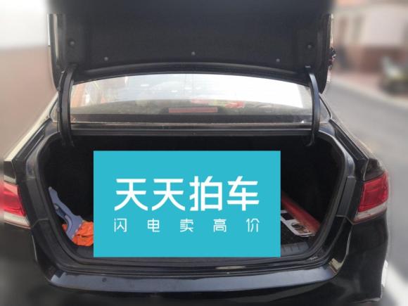 [常州·苏E] 二手起亚起亚K42015款 1.8L 自动GLS Special