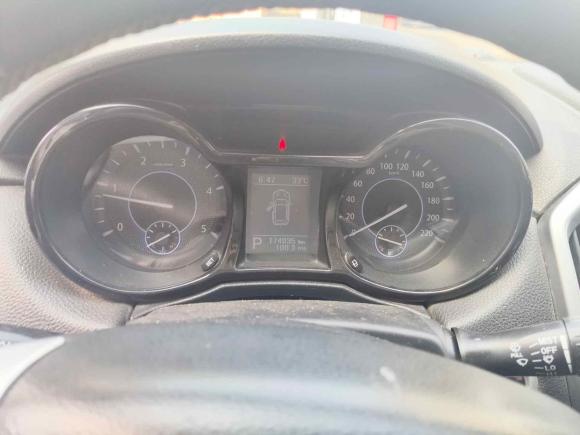 [杭州·赣E] 二手驭胜驭胜S3502014款 2.4T 自动两驱柴油豪华天窗版5座