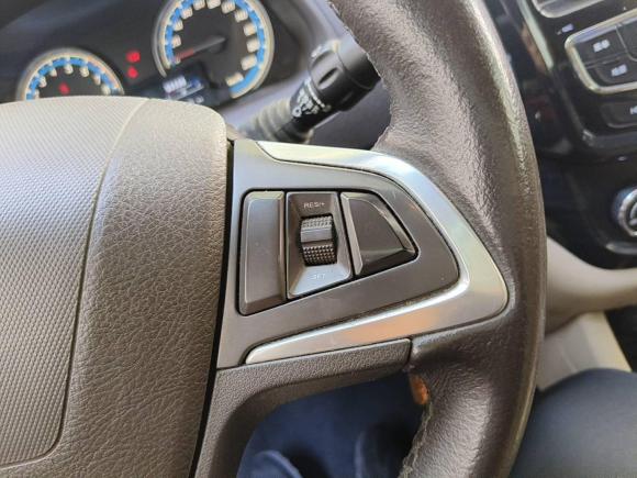 [杭州·豫P] 二手宝骏宝骏7302014款 1.5L 手动豪华导航ESP版 7座