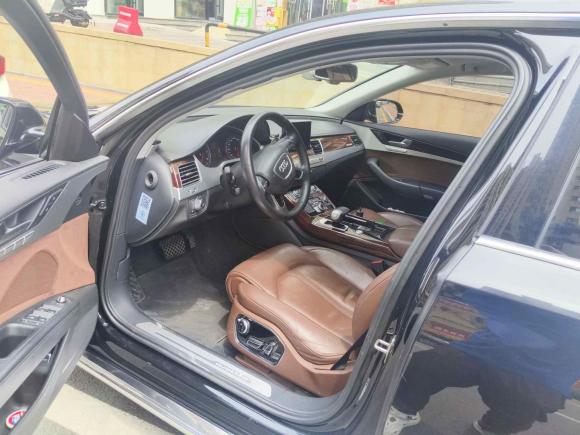 [青岛·鲁B] 二手奥迪奥迪A82016款 A8L 45 TFSI quattro豪华型