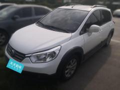 [青岛·鲁B]启辰&nbsp;&nbsp;启辰R50X&nbsp;&nbsp;2013款1.6L自动版