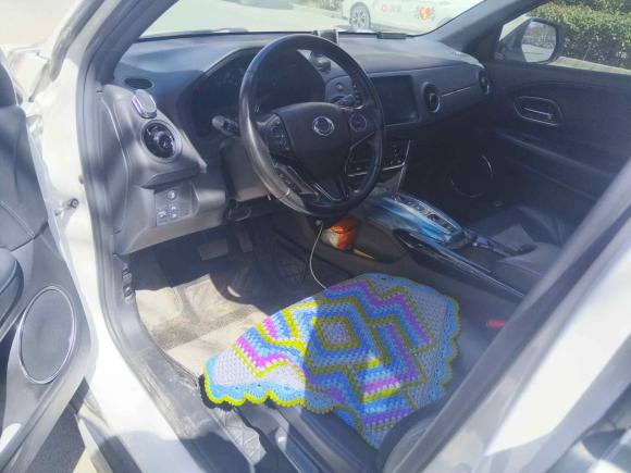 [青岛·鲁B] 二手思铭东风本田X-NV2021款 电掣版