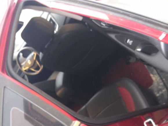 [温州·浙C] 二手长安逸动XT2016款 1.6L 手动俊酷型