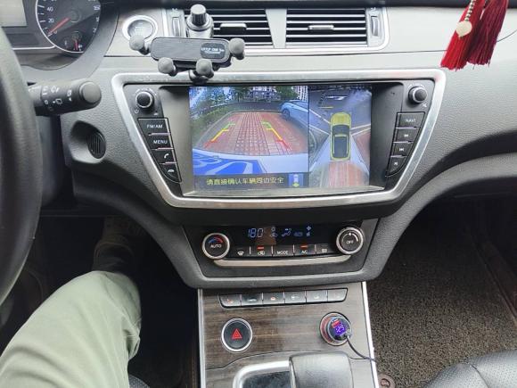 [上海·皖M] 二手陆风陆风X72015款 2.0T 全景尊贵版