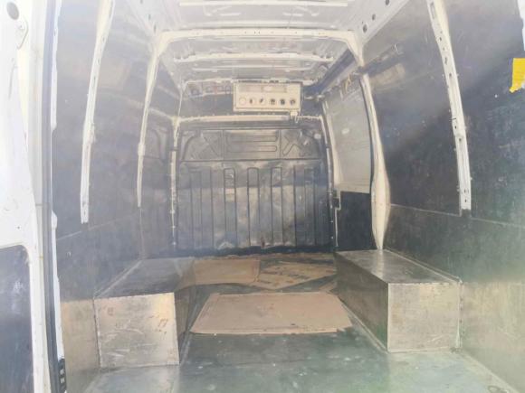 [青岛·鲁U] 二手依维柯依维柯欧胜2020款 2.3T 手动运瑞手动门长轴短悬高顶高功F1A