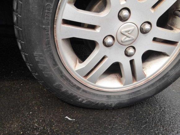 [无锡·苏B] 二手江铃集团新能源江铃E2002016款 E200 舒适型