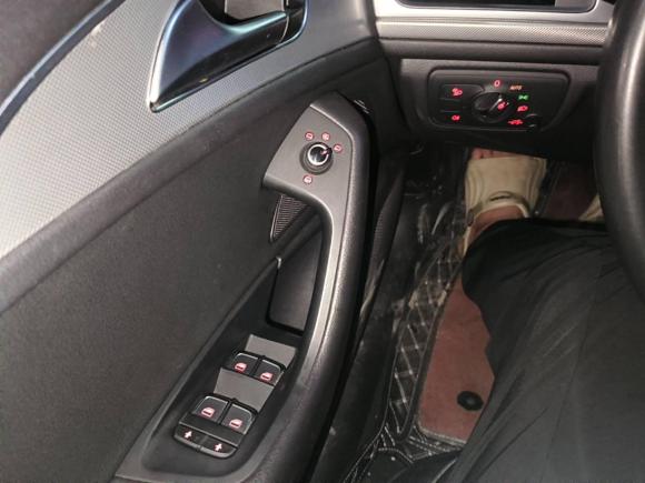 [广州·粤A] 二手奥迪奥迪A6L2018款 30周年年型 35 TFSI 时尚型