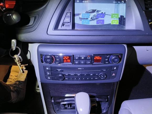 [深圳·粤B] 二手雪铁龙雪铁龙C52013款 2.0L 自动尊享型