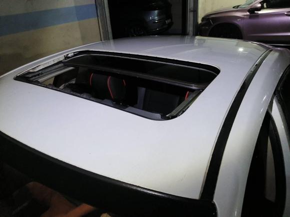 [武汉·鄂A] 二手本田思域2016款 220TURBO CVT豪华版