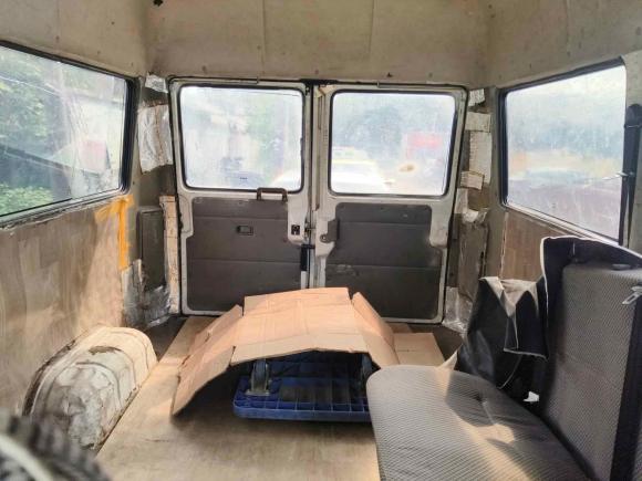 [上海·豫Q] 二手依维柯依维柯得意2017款 2.5T A35客车5-7座47Z5