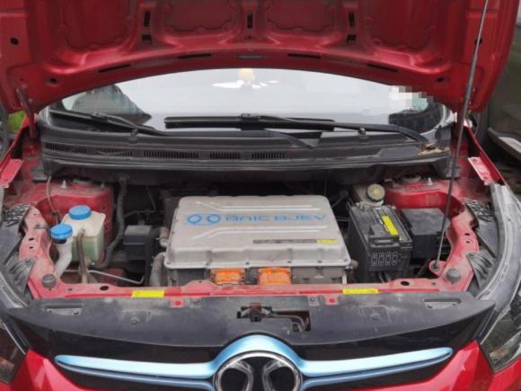 [深圳·粤B] 二手北汽新能源北汽新能源EX2018款 EX360 新尚版