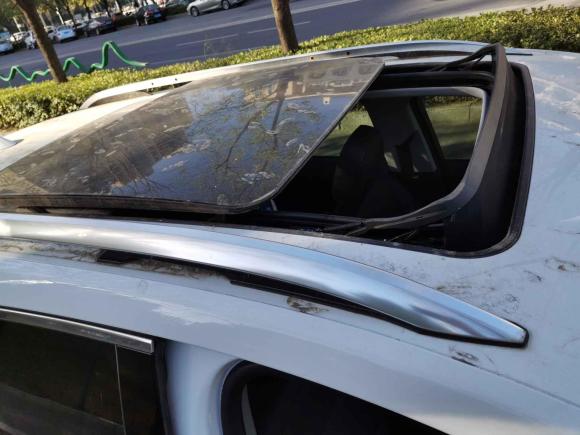 [北京·豫P] 二手雪佛兰探界者2017款 550T 自动四驱捍界版