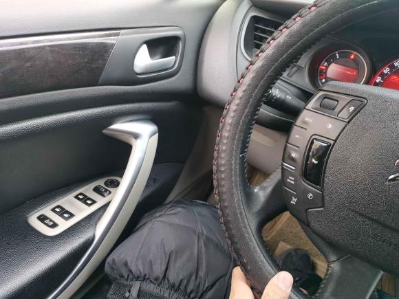 [济南·鲁A] 二手雪铁龙雪铁龙C52014款 2.0L 自动尊悦型