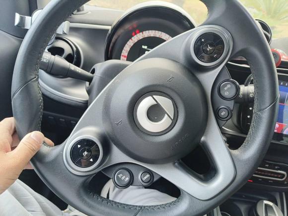 [上海·苏K] 二手smartsmart fortwo2015款 1.0L 52千瓦硬顶激情版