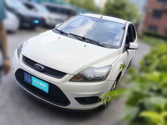福特福克斯2013款 两厢经典 1.8L 自动基本型「武汉二手车」「天天拍车」