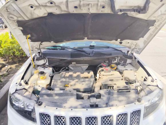 [南通·苏F] 二手Jeep指南者2014款 改款 2.0L 两驱精英版