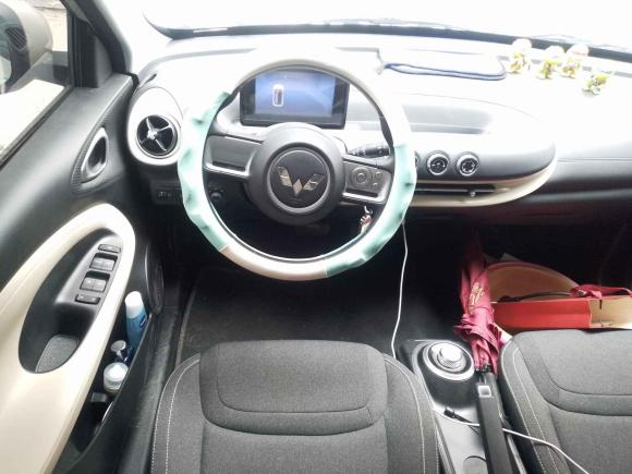 [无锡·苏B] 二手五菱汽车五菱缤果2023款 203km 轻享款