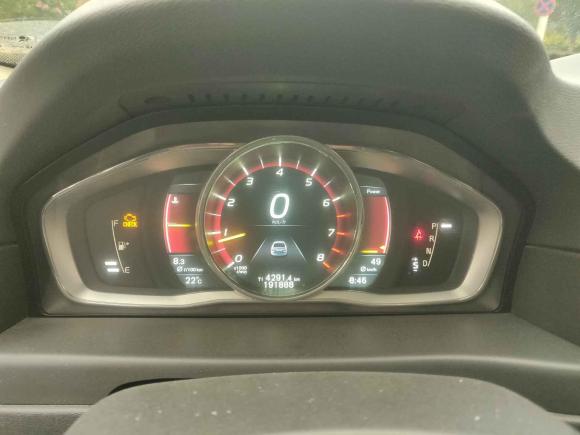 [武汉·鄂A] 二手沃尔沃沃尔沃S80L2015款 2.0T T5 智雅版