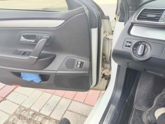 [武汉·鄂A] 二手大众一汽-大众CC2015款 2.0TSI 豪华型