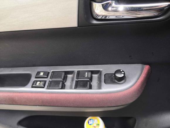 [成都·川A] 二手铃木雨燕2008款 1.5L 自动超炫炫锐款