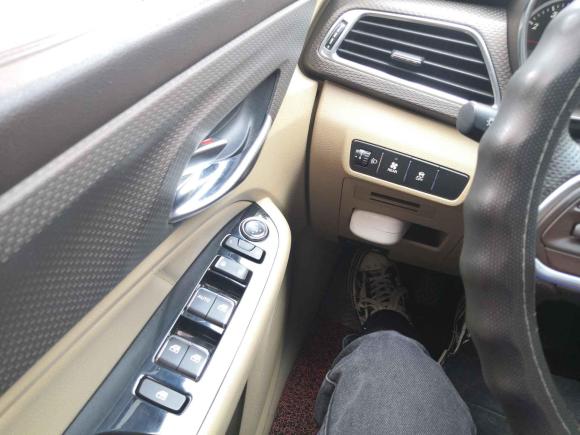 [温州·浙C] 二手宝骏宝骏7302017款 1.5T 手动时尚型 7座 国V