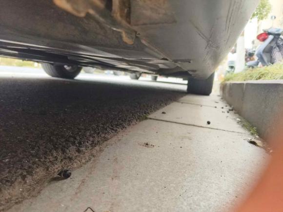 [南昌·赣A] 二手雪铁龙雪铁龙C52014款 2.0L 自动尊悦型